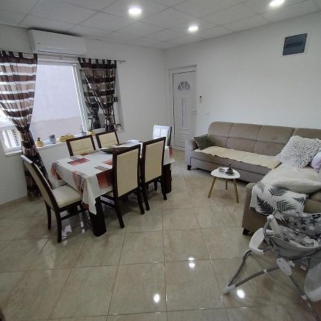 Apartman Magdalena 特雷比涅 外观 照片